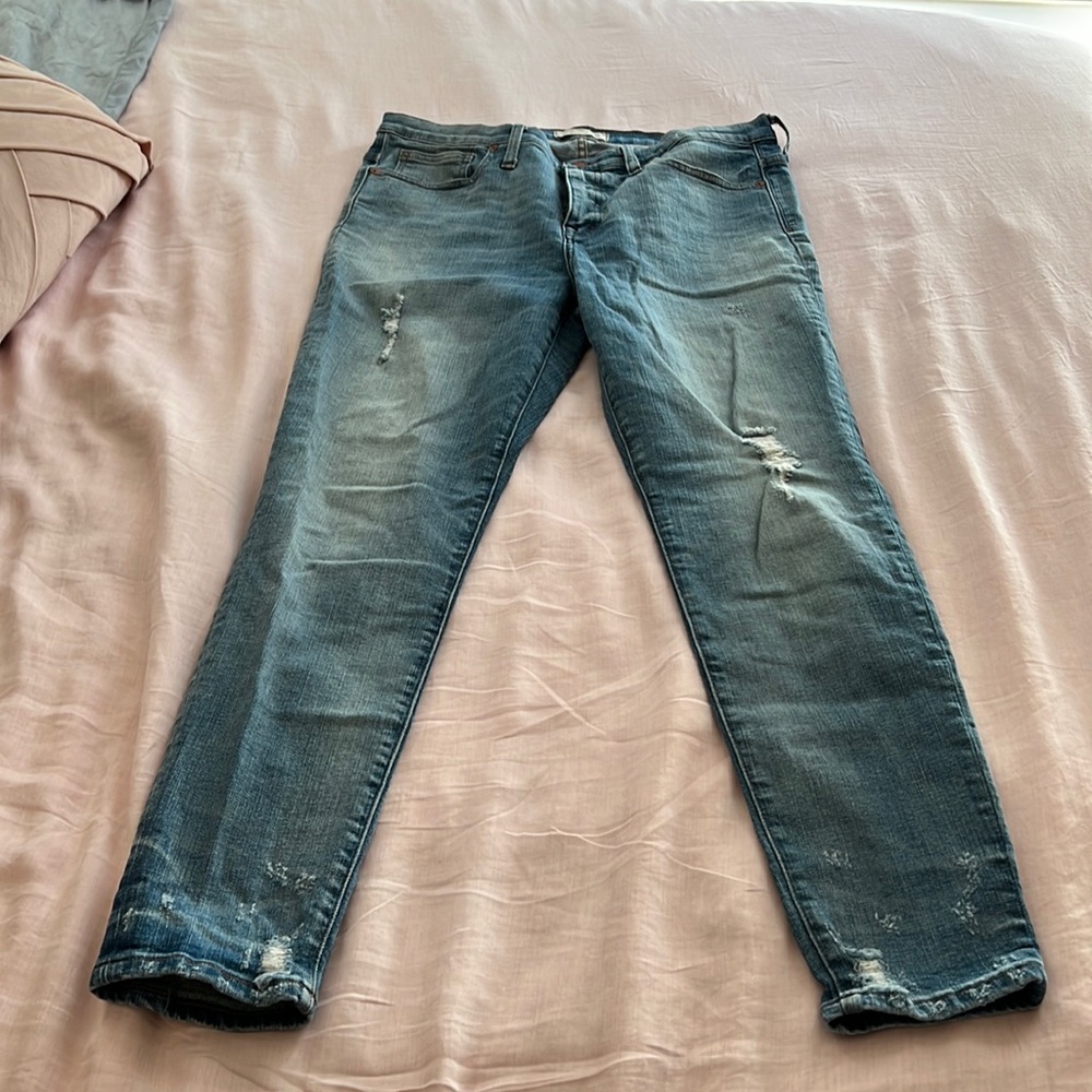 Madewell high rise skinny lightly distressed jeans size 32